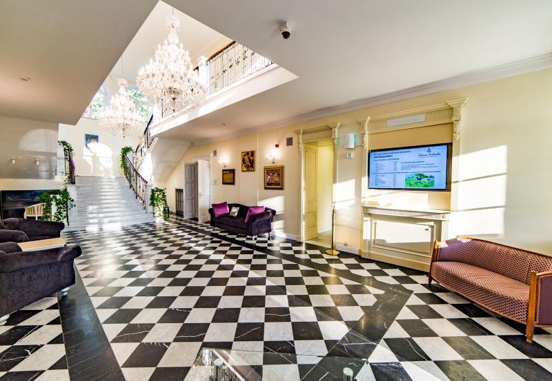 Hotel Sobienie Krolewskie Sobienie Szlacheckie Экстерьер фото